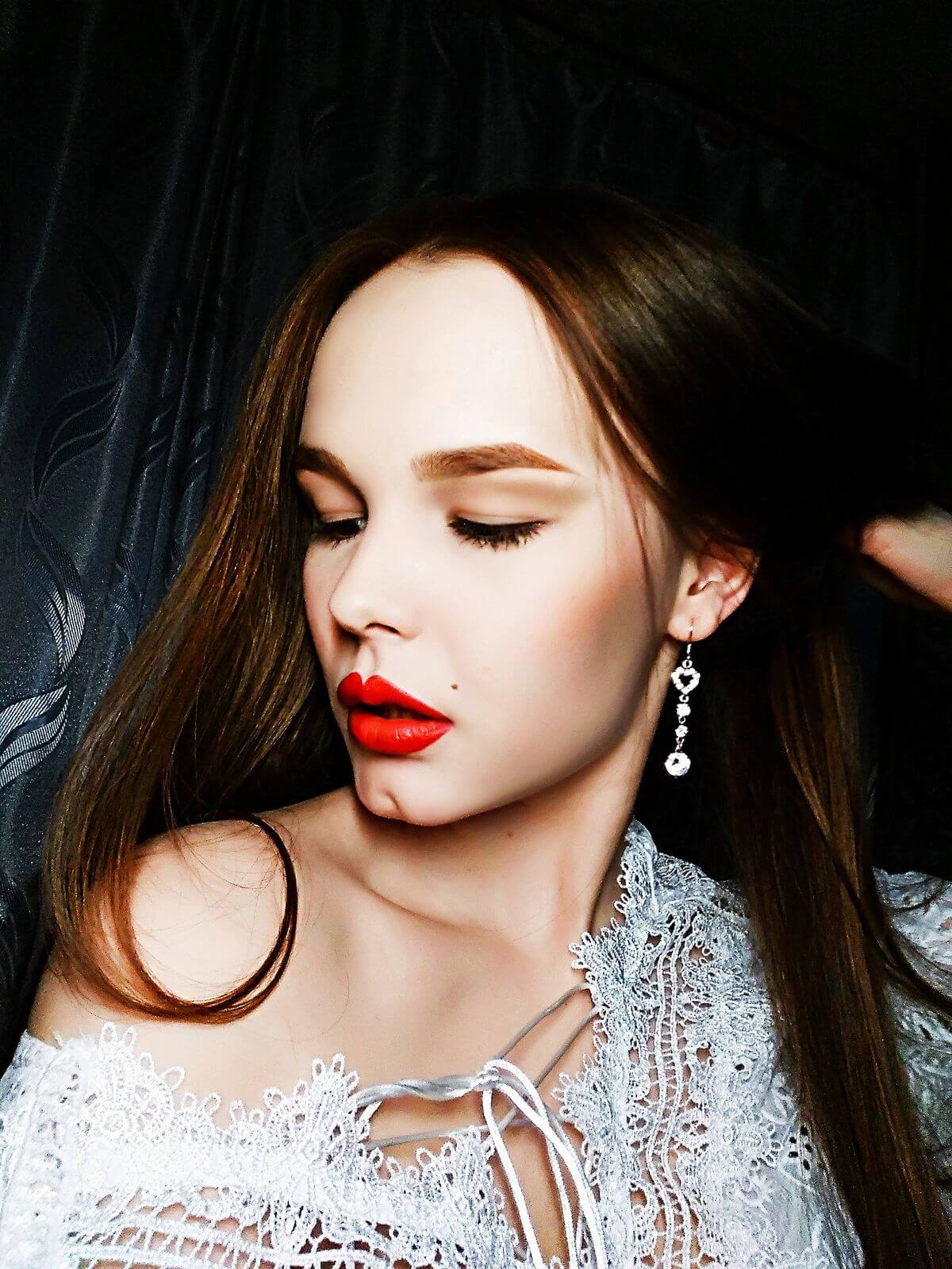 Wedding Makeup Ideas for Every Kind of Bride Bold Lips