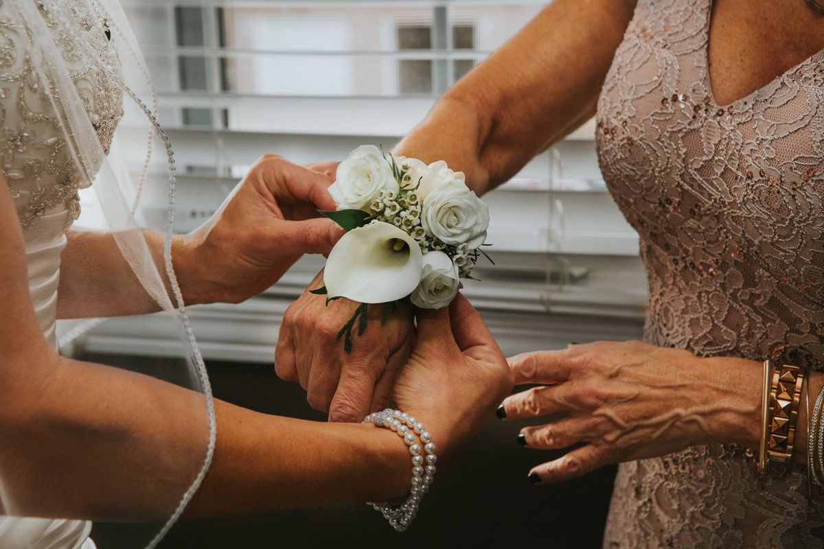 Personal Flowers:Corsages