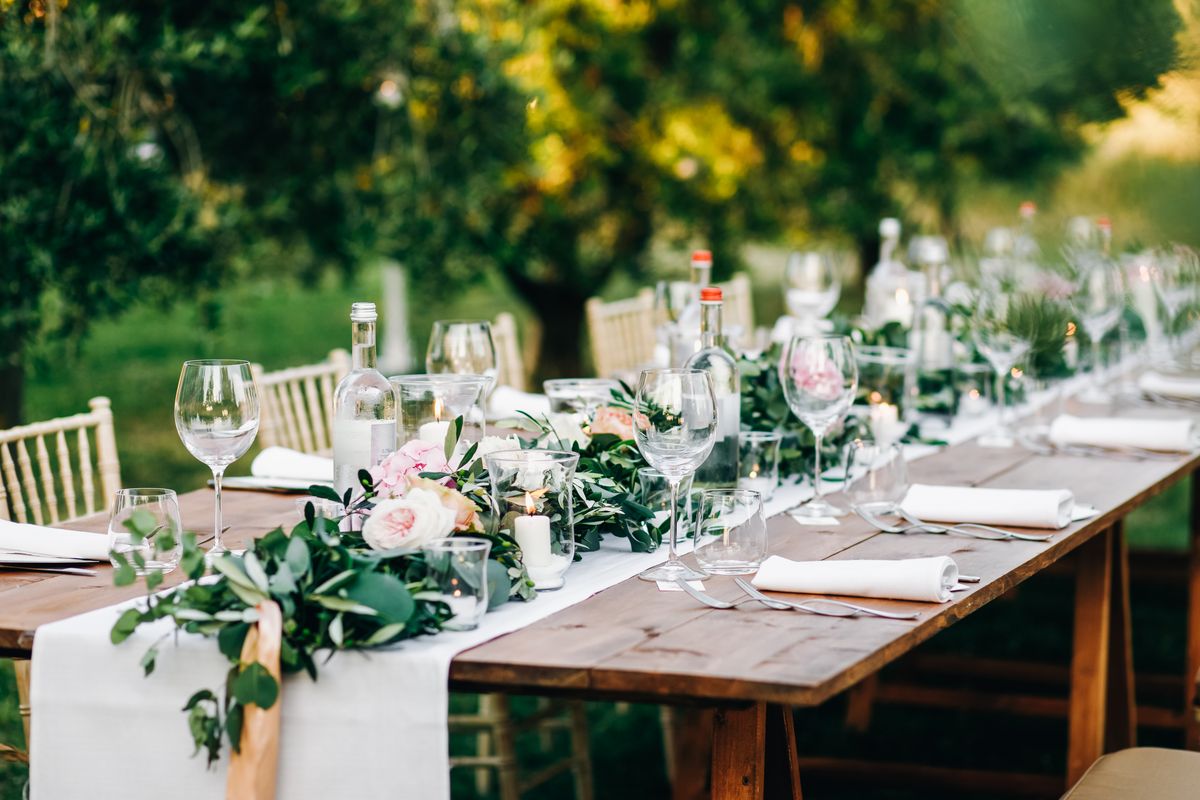 Ceremony Flowers:Reception Flowers