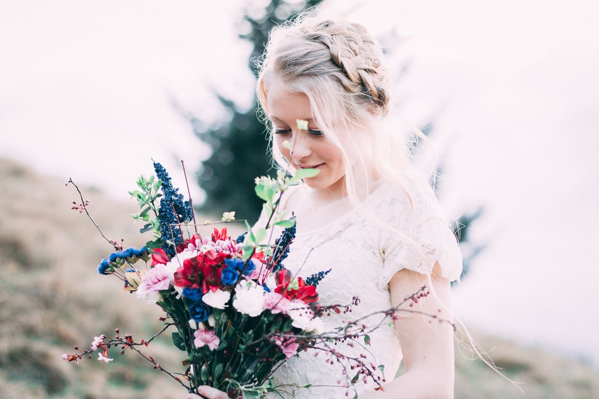 All The Floral Elements You Might Need or The Big Day
