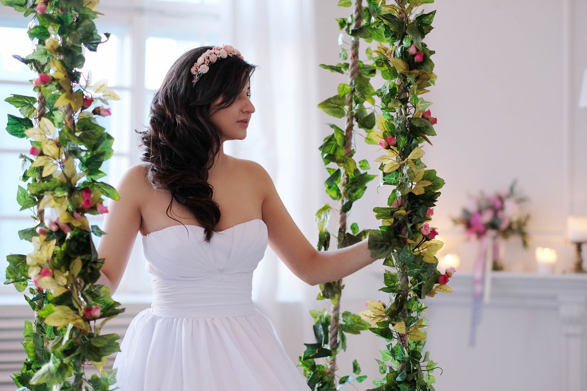 Wedding Hairstyles & Bridal Hair Ideas 2020