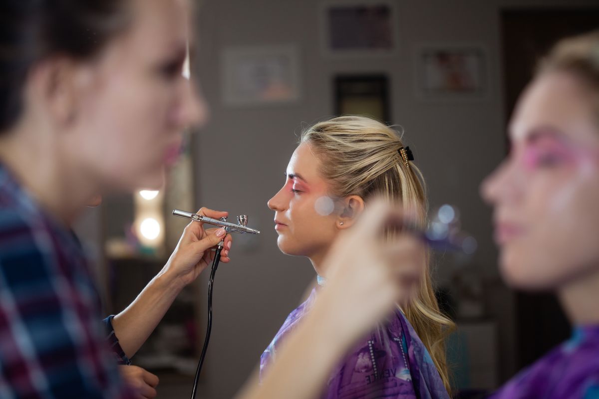 Choose the Best Makeup for your Skin