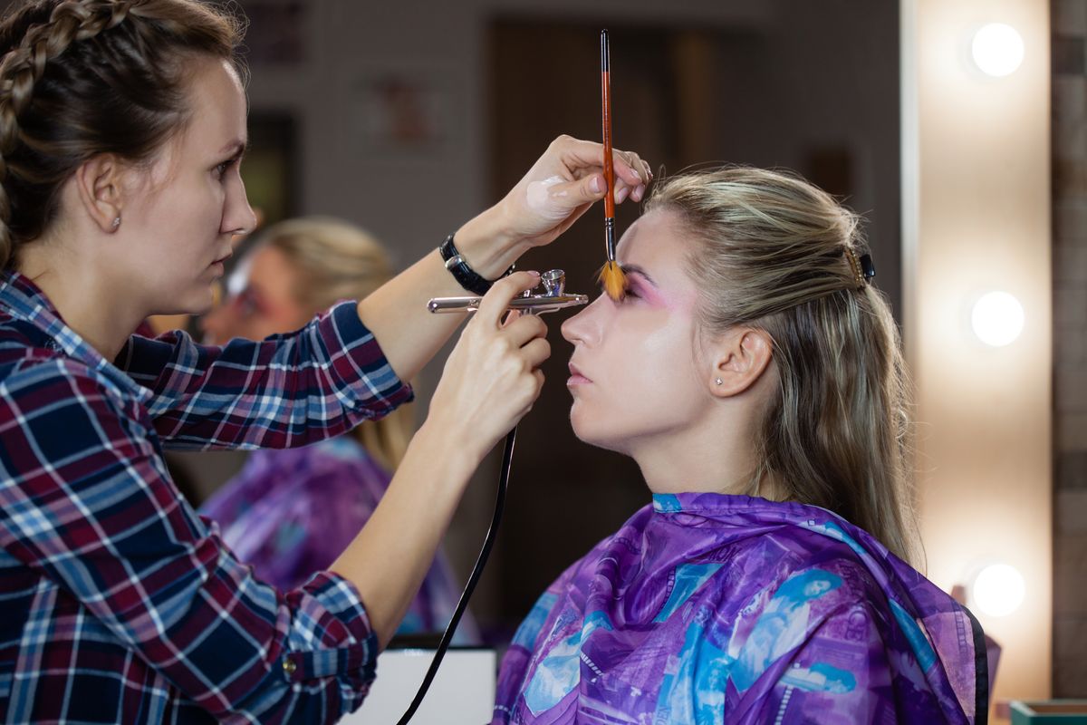 Bridal Makeup: Airbrush 